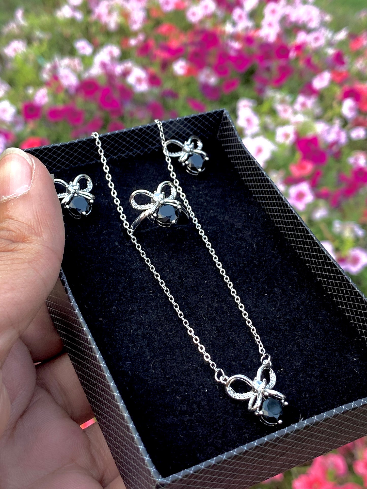 3 in 1 RIBBON SET ( TOPS, RING, NECKLACE )