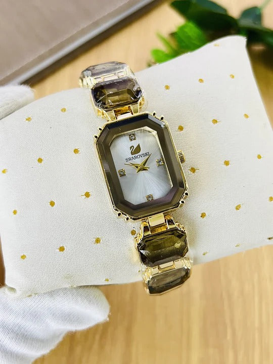 Braclete Stone Watch Beautiful Rectangle Design